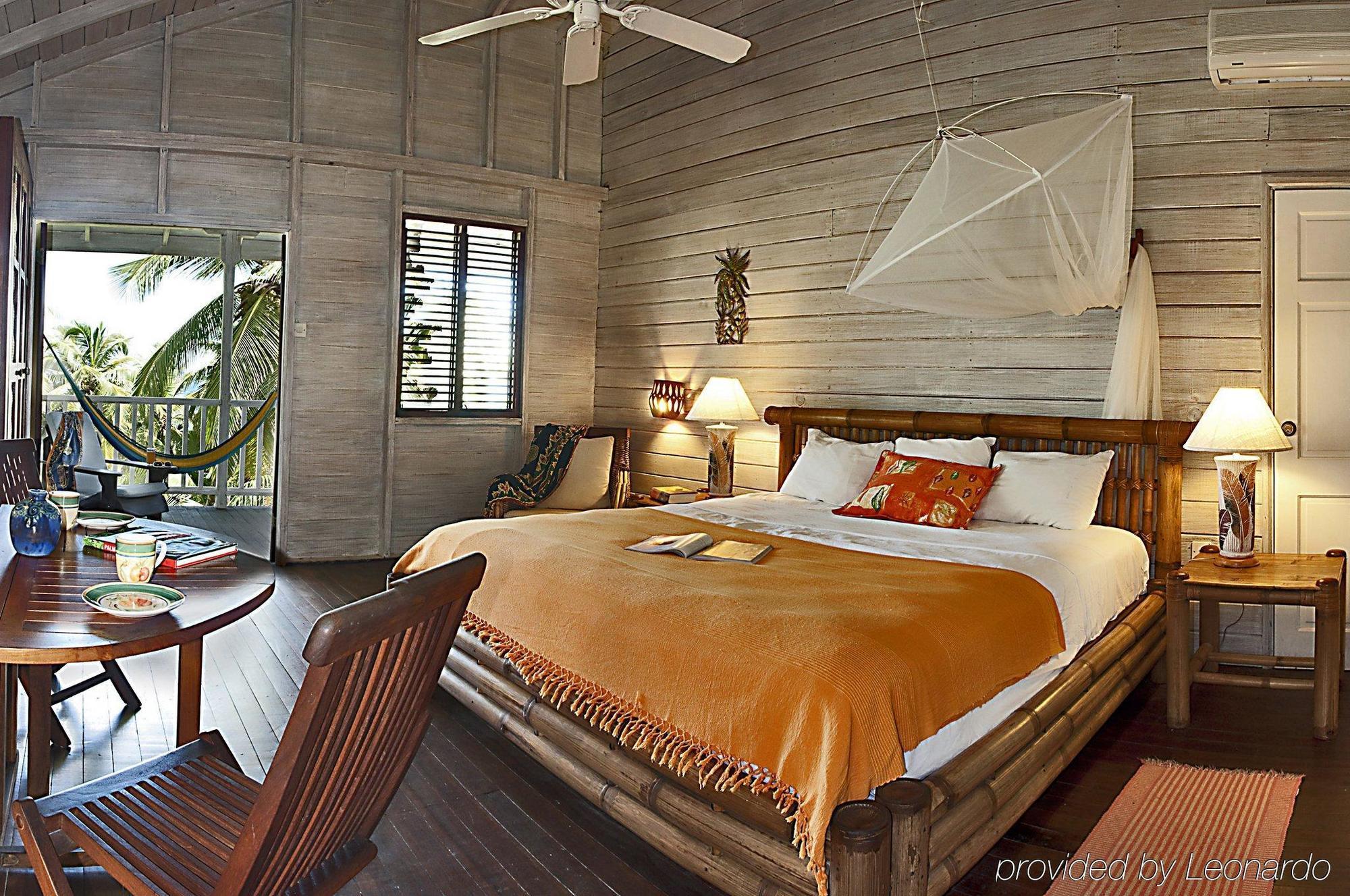 Eco Lifestyle And Lodge Bathsheba Rum bild